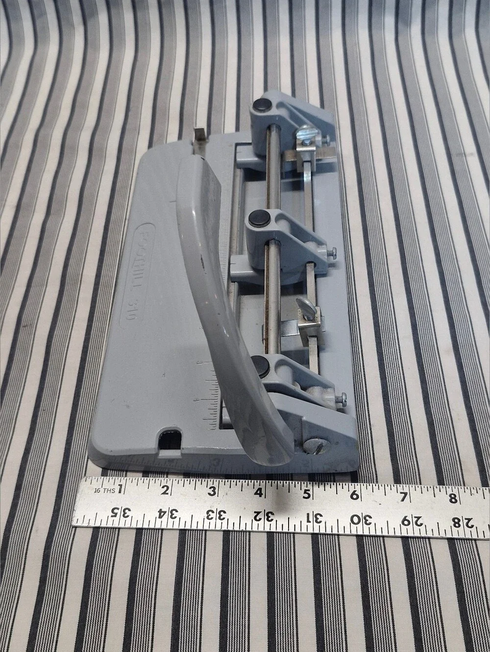 Foothill 310 Adjustable 3 Hole Paper Punch Heavy Duty Made In USA Office Binder